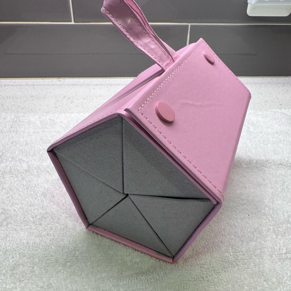 Pink and Gray Sunglass Travel Case - holds 5 pairs of sunnies